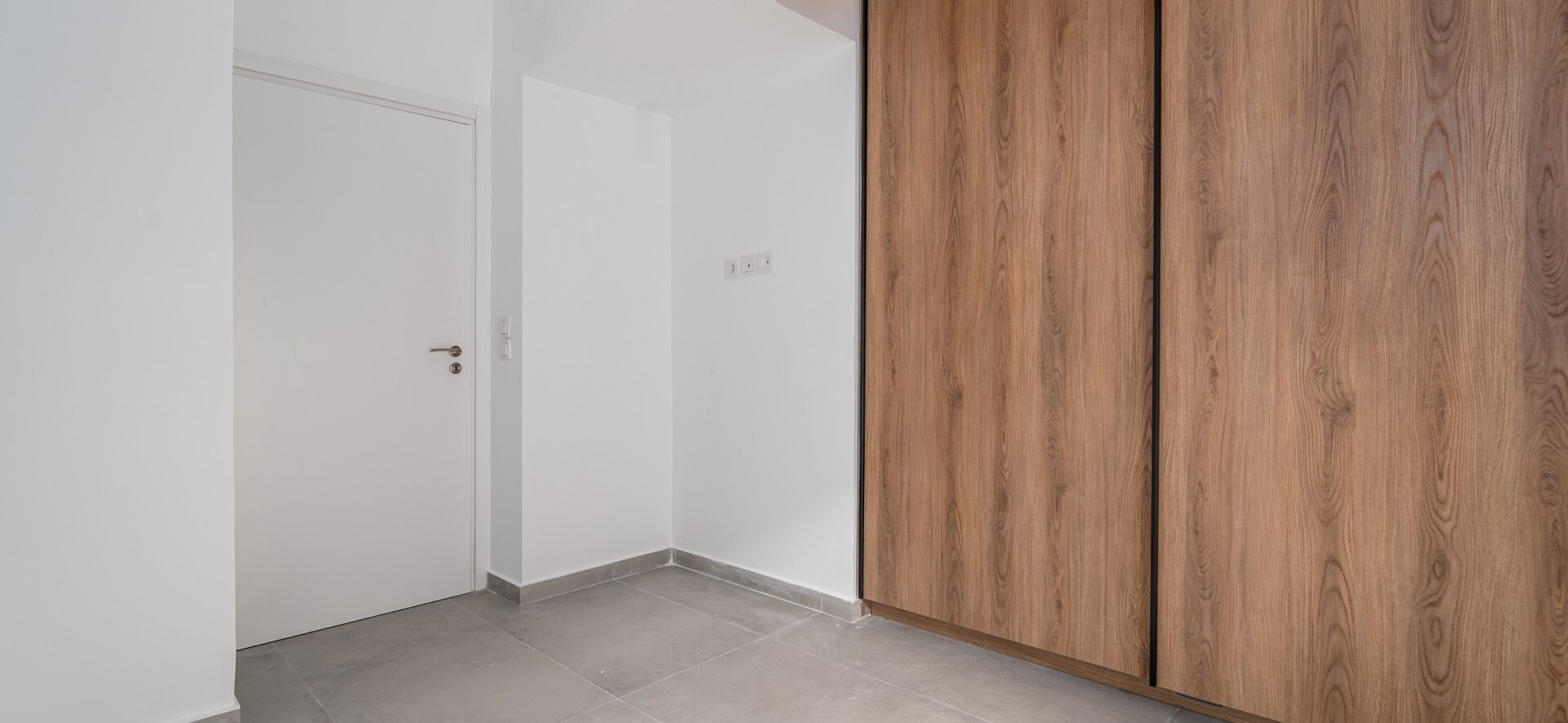 GLYFADA – LAZARAKI DOWNTOWN APARTMENT D4 - image