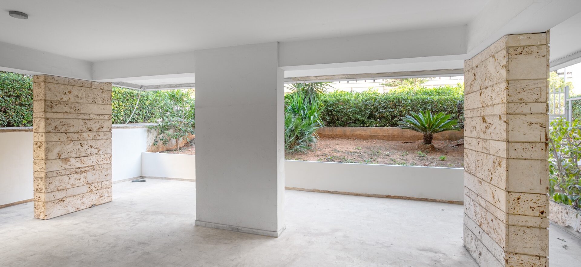 GLYFADA – LAZARAKI DOWNTOWN APARTMENT D4 - image